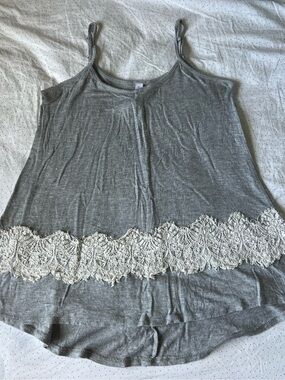 Xhilaration Gray Tank Top with Cream Lace Hem